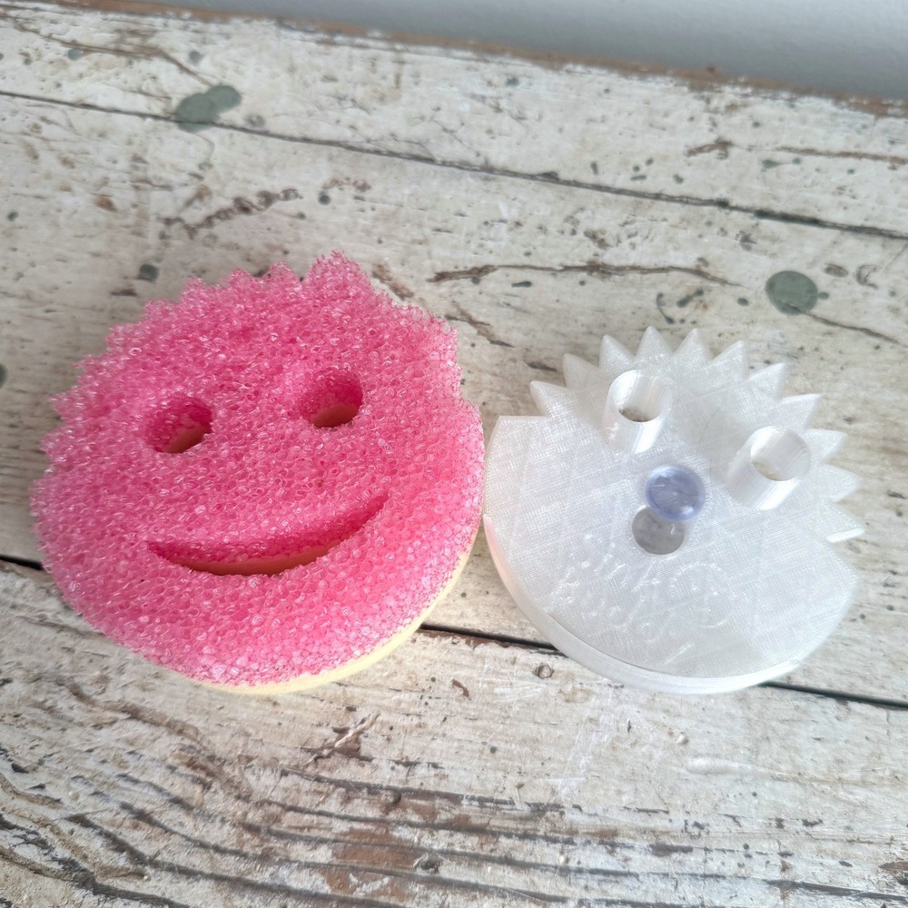 Scrub Daddy Sink Buddy Holder with Pink Smiley Sponge Suction Cup Kitchen Caddy